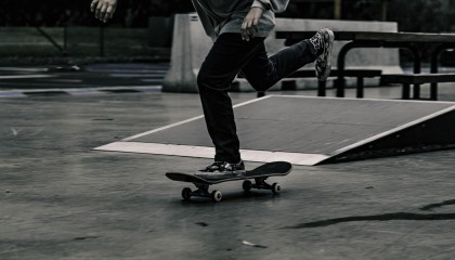 体育竞猜网站-跨界风云，阿扎伦卡、热刺与国王的法甲奇遇